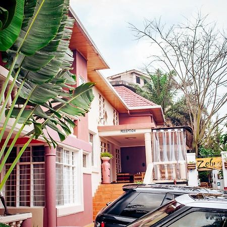 Zebra Boutique Hotel Kigali Exterior photo