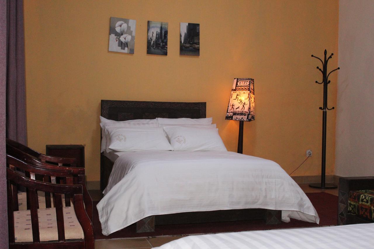 Zebra Boutique Hotel Kigali Exterior photo