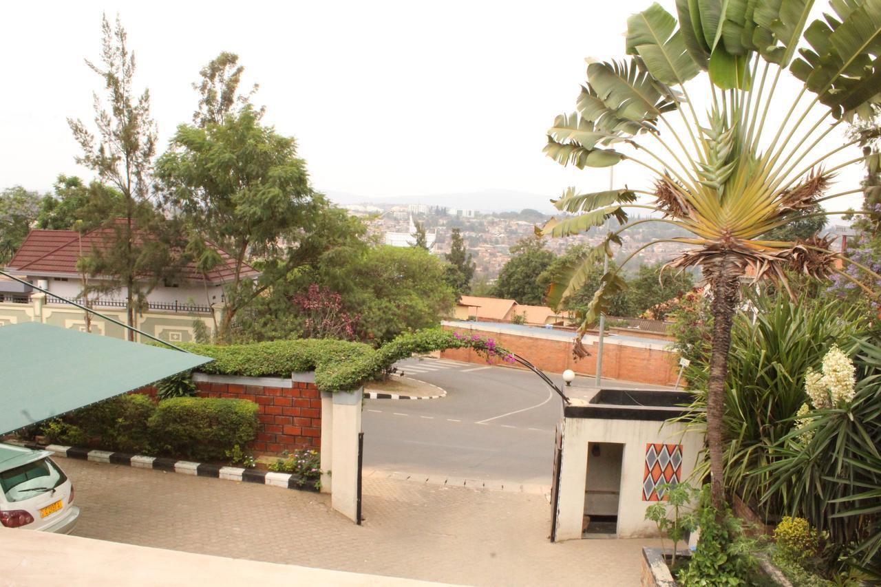 Zebra Boutique Hotel Kigali Exterior photo